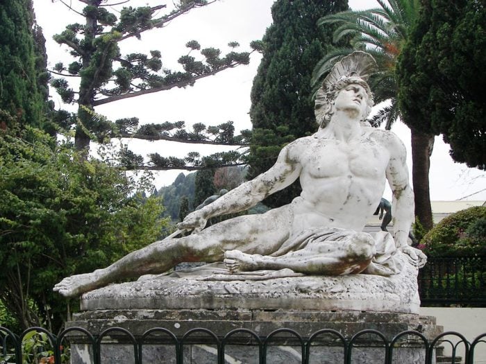 Estatua de Aquiles 