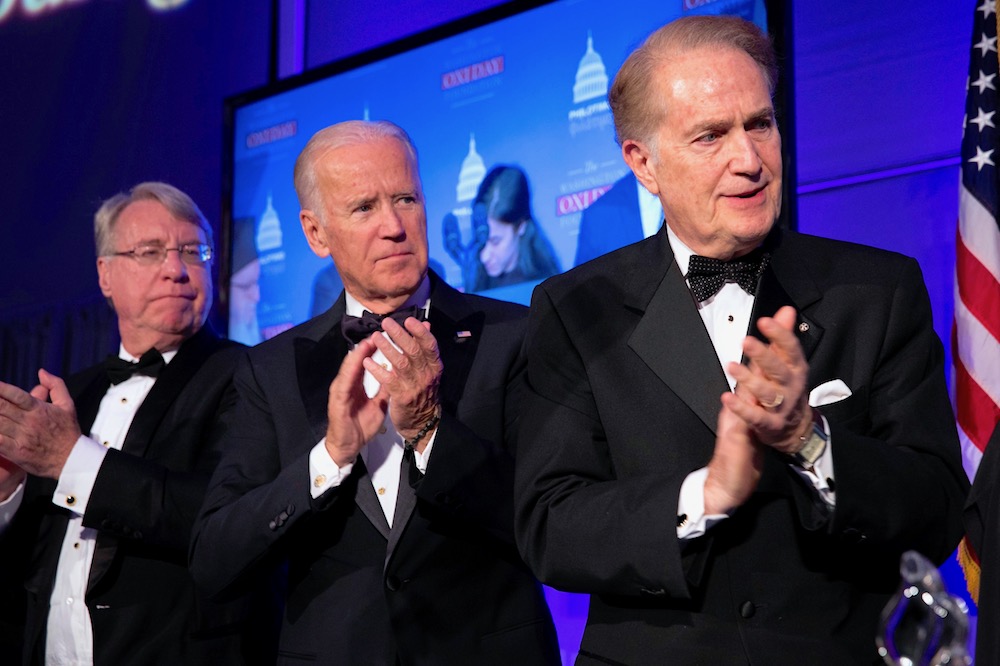 El Círculo Greco-Estadounidense de Joe Biden