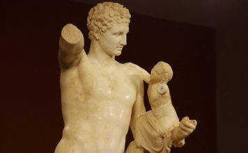 estatua de Hermes