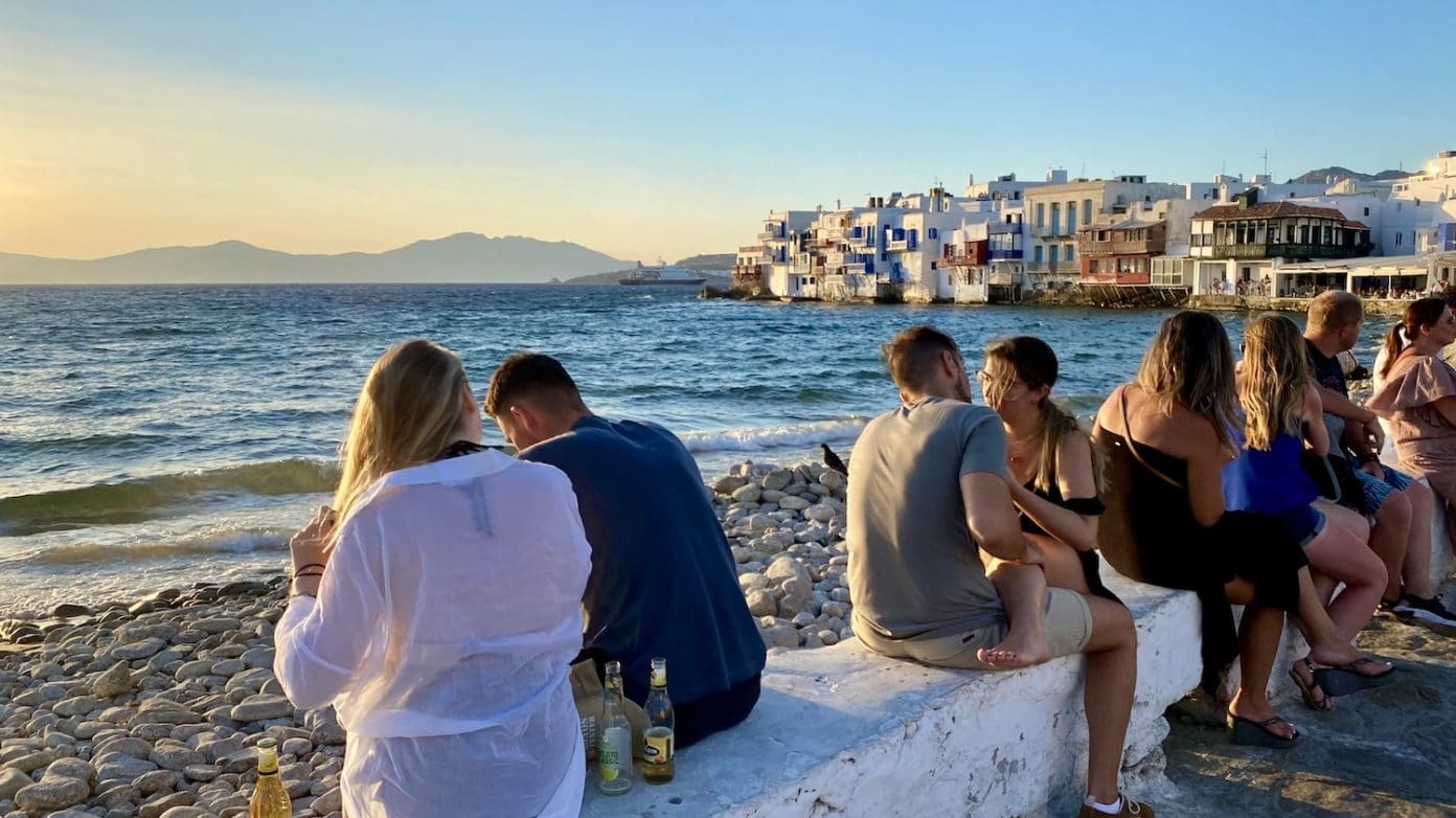 Turistas en Mykonos